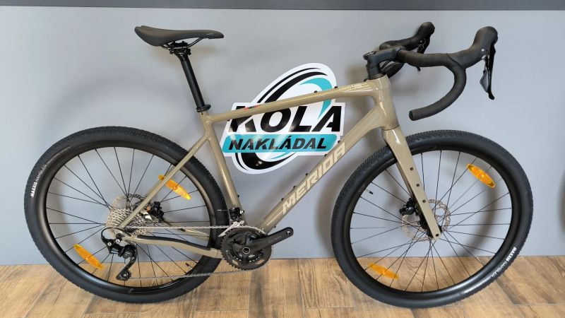 MERIDA SILEX 400 Warm Slate Grey(Black) M