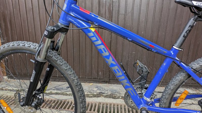 Juniorské kolo s rámem Maxbike 15”, velikost kol 26”