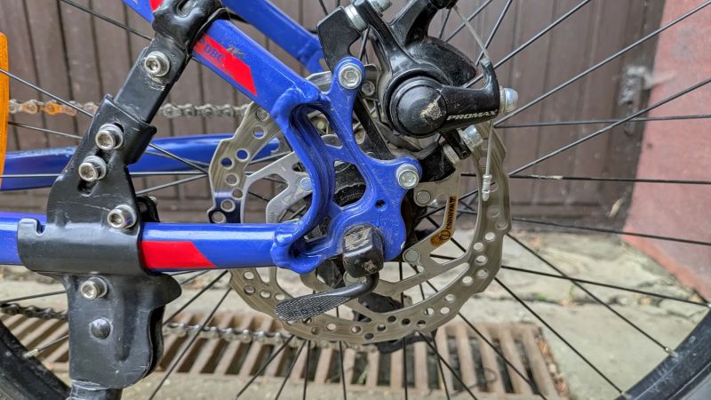 Juniorské kolo s rámem Maxbike 15”, velikost kol 26”