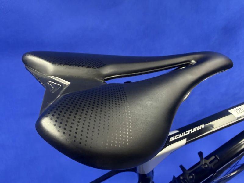 Merida Scultura 6000 Di2 elektrické řaz. 2x12 - kolo č. 120. vel. L (56cm) pro postavy 183 - 188cm