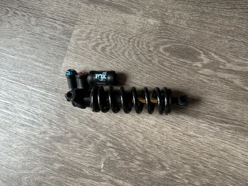 Tlumič Fox DHX2 205x62,5 trunion