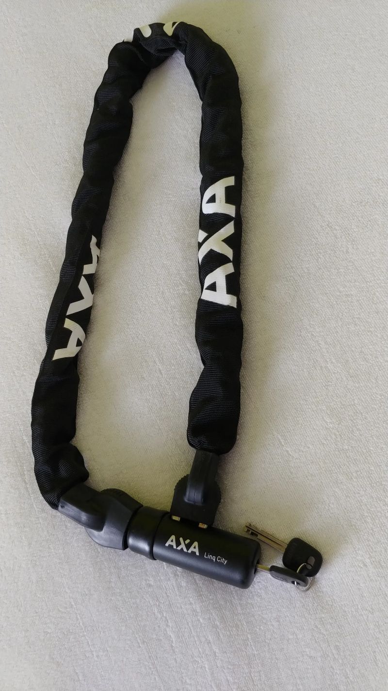 Kvalitní zámek AXA Linq city
