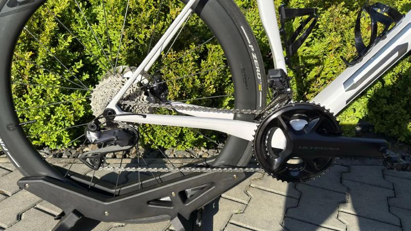 Superior X-ROAD Team Issue Di2