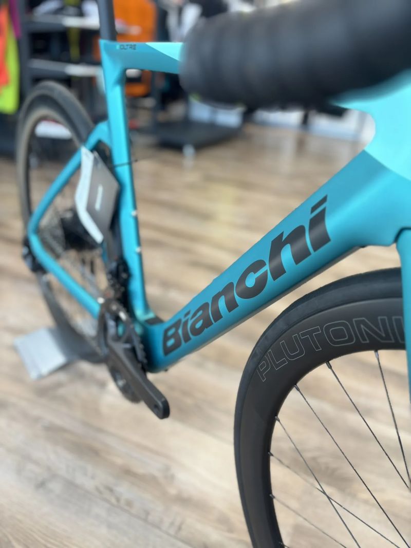 Bianchi E-Oltre Ultegra Di2 (2x12sp)