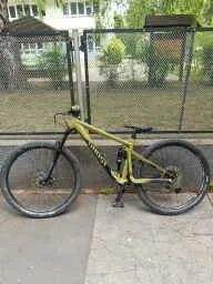 Ghost Riot Trail 29 M 2022