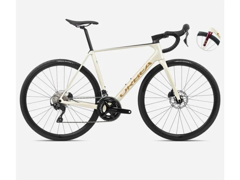 Orbea Orca M30 zapletená kola