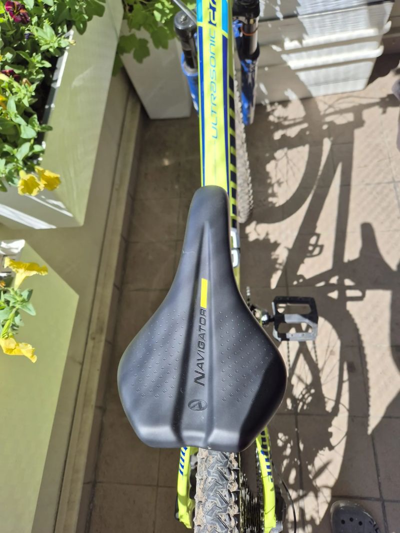 AUTHOR Ultrasonic 27,5" – lehké juniorské horské kolo 16"