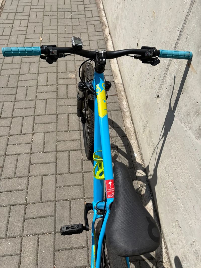 Specialized street two