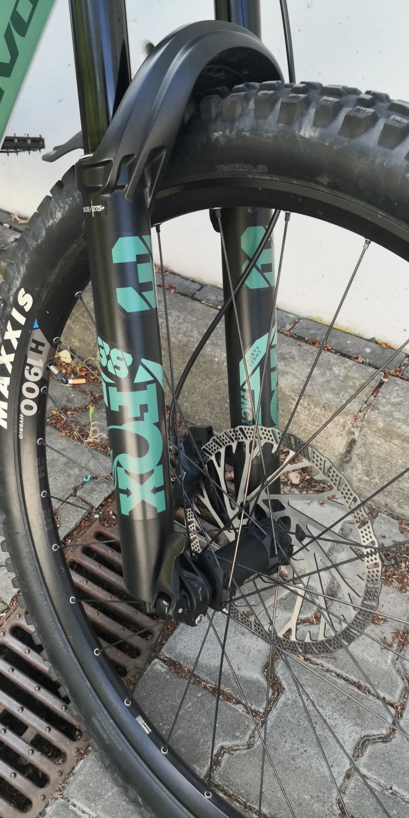 PIVOT Shuttle LT