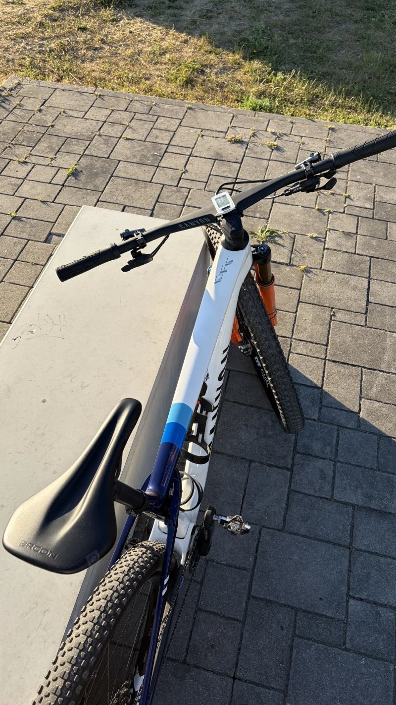 Canyon Lux World Cup CFR Team