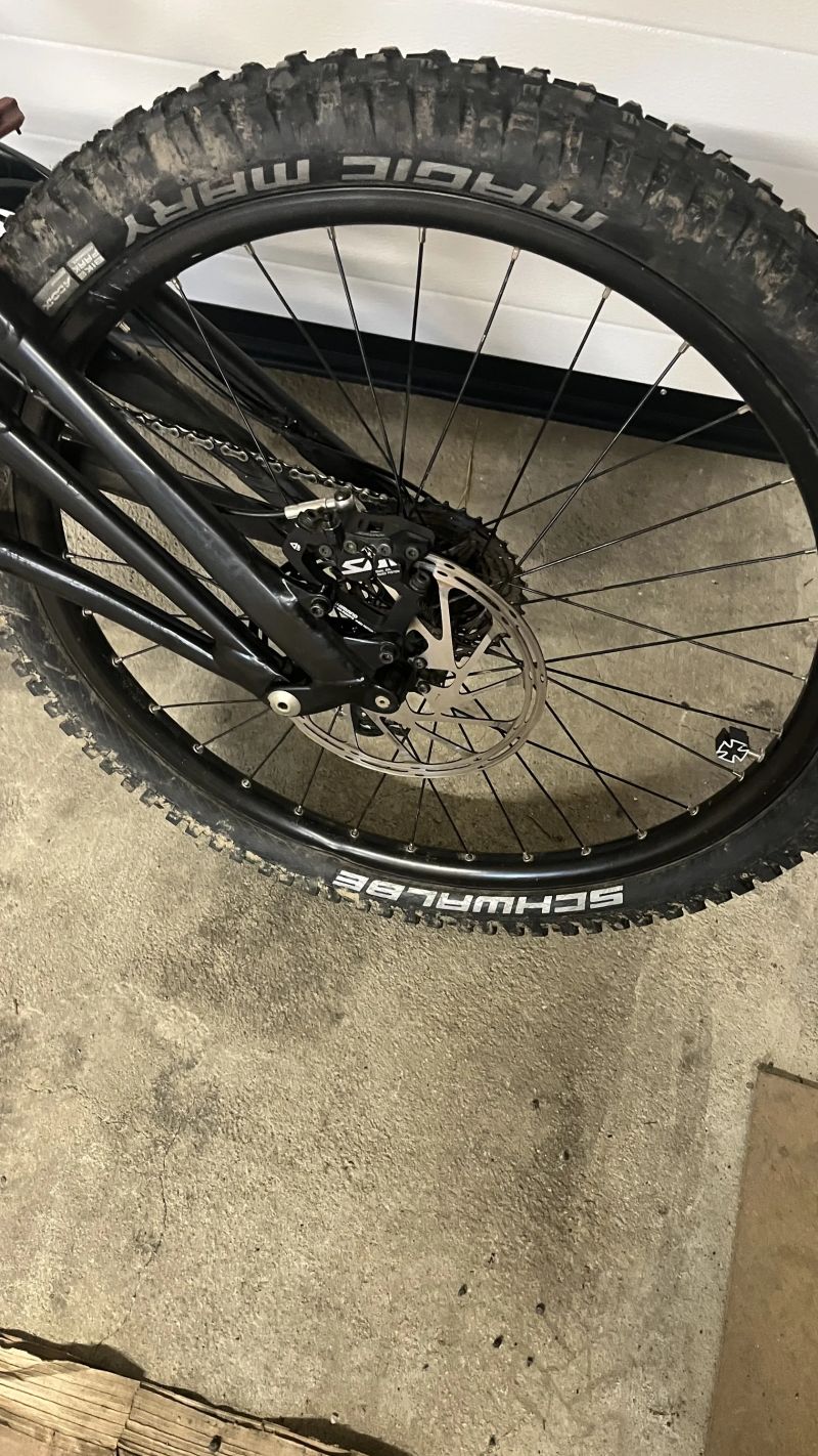 Specialized Demo 8