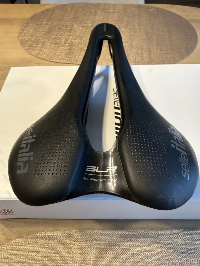 Sedlo Selle Italia SLR Superflow Boost