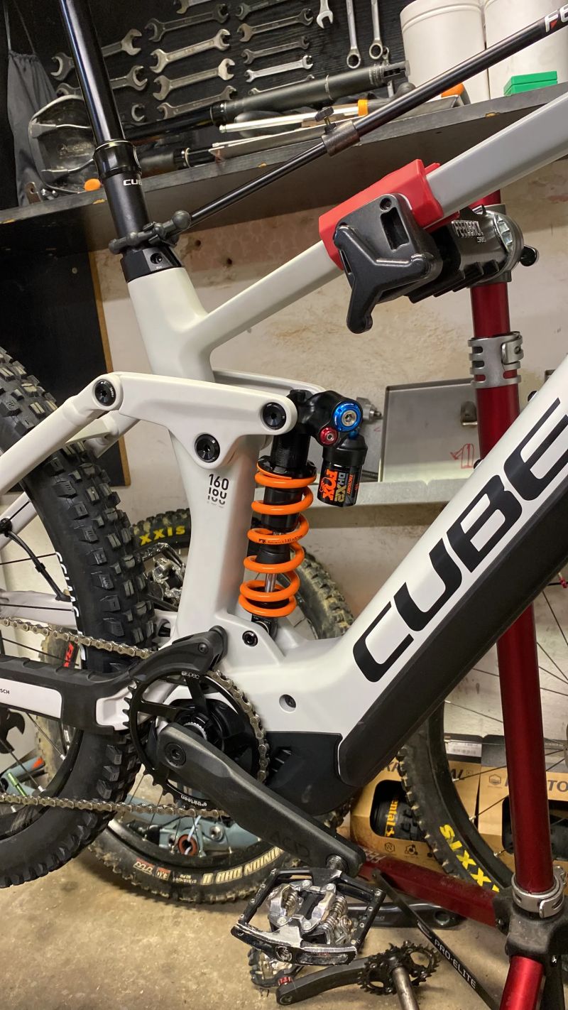 Cube cube stereo hybrid 160 HPC SLX 750