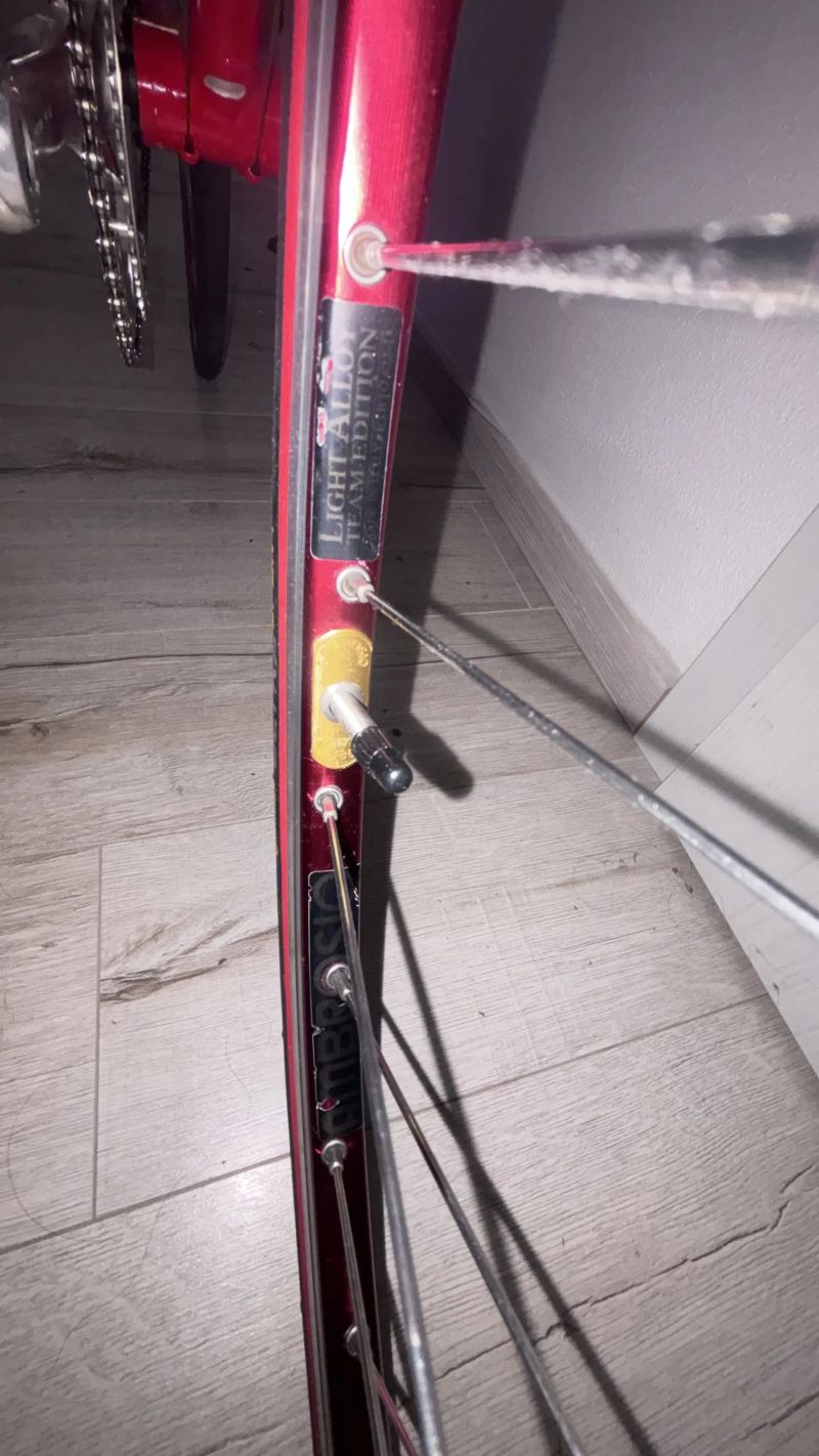 Špičkové italské neo-retro PEP Magni vel. 58