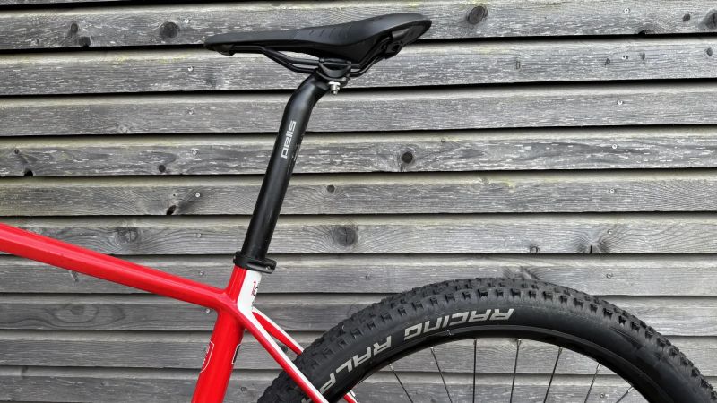 Pells Duke race red