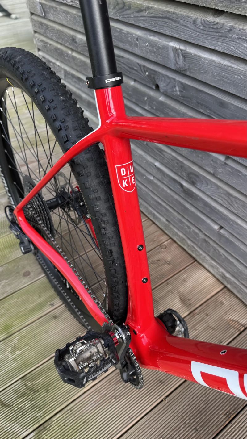 Pells Duke race red