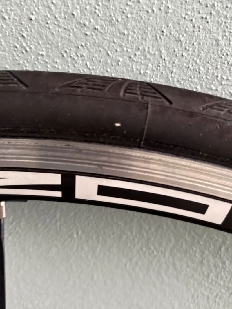 Prodám Campagnolo Zonda C15