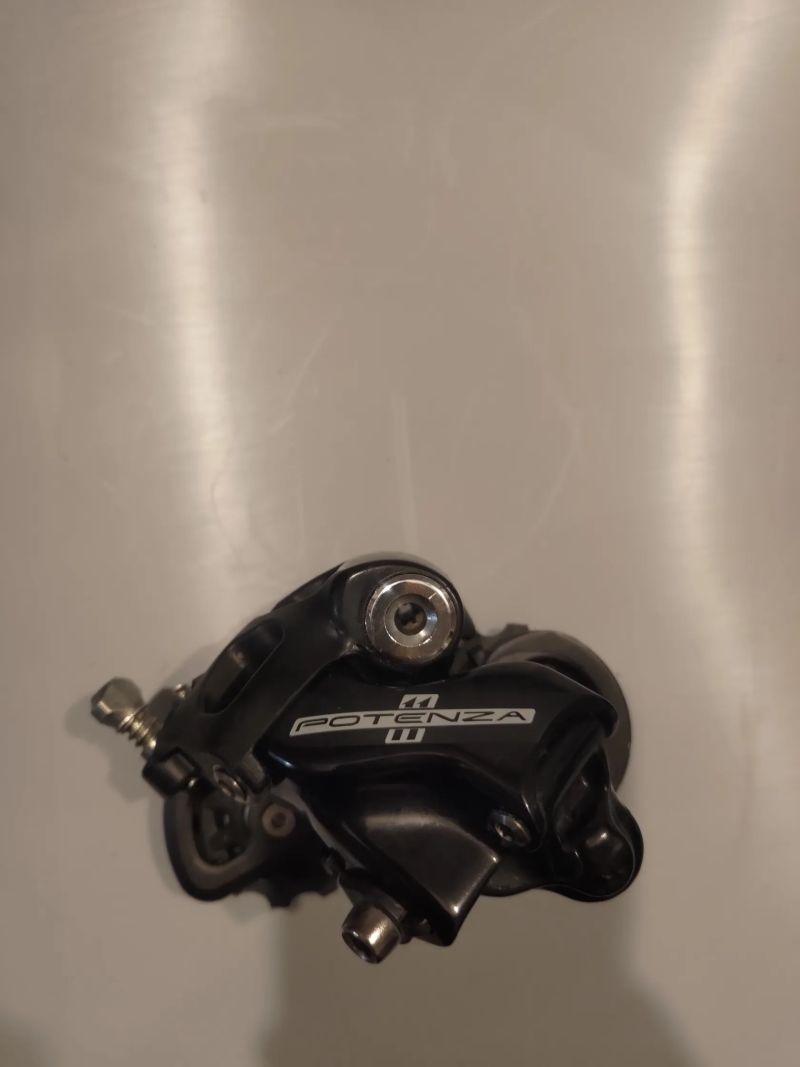 Prodám sadu Campagnolo Potenza