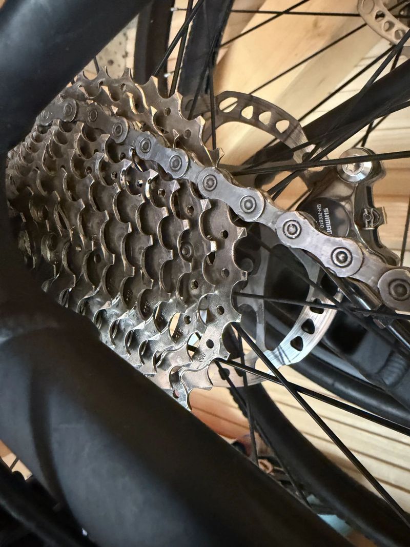 Merida Silex 700 + Mavic Aksium Elite Evo UST Disc CL 28" silniční