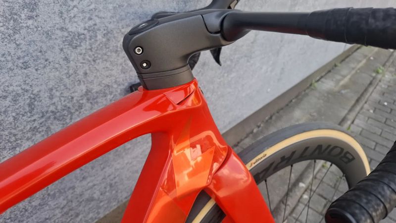 Trek Madone SL6 Disc vel. 54
