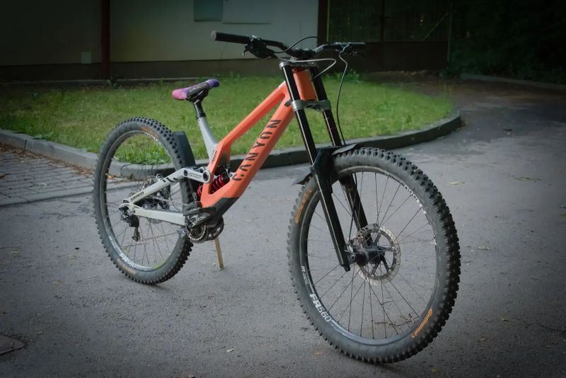 Canyon Sender CFR 2022 underdog