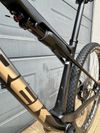 TREK Supercaliber 9.8, vel. M, karbonová kola DAMIL 1350g