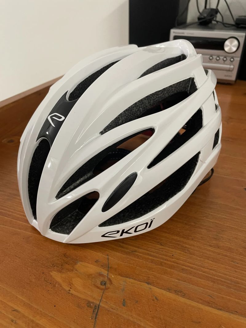 Přilba EKOI CORSA LIGHT Bílá