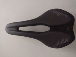 Prodám Nové sedlo Selle Italia Novus Boost X-Cross Superflow