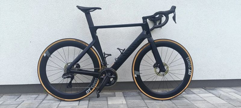 Canyon AEROAD CF SLX 8 DI2