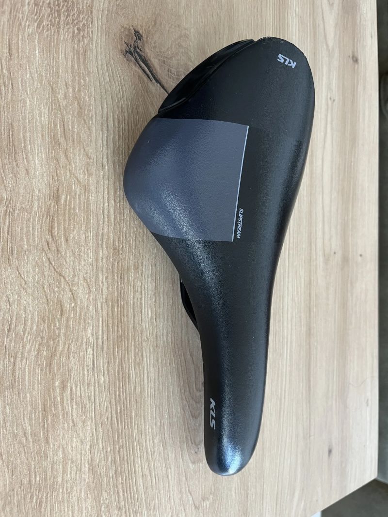 Sedlo Kellys Splitstream 