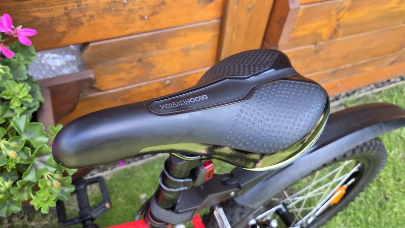 Dětské kolo 20" Rockrider ST900 4-9let postava 100-135cm jako NOVÉ nevyužité.