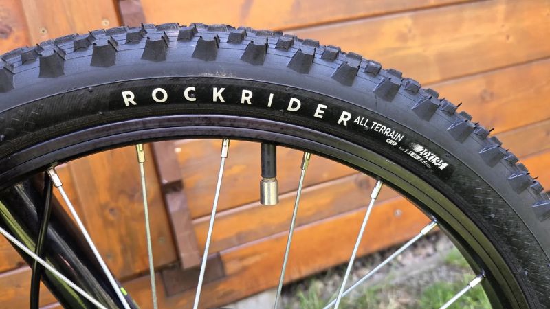 Dětské kolo 20" Rockrider ST900 4-9let postava 100-135cm jako NOVÉ nevyužité.