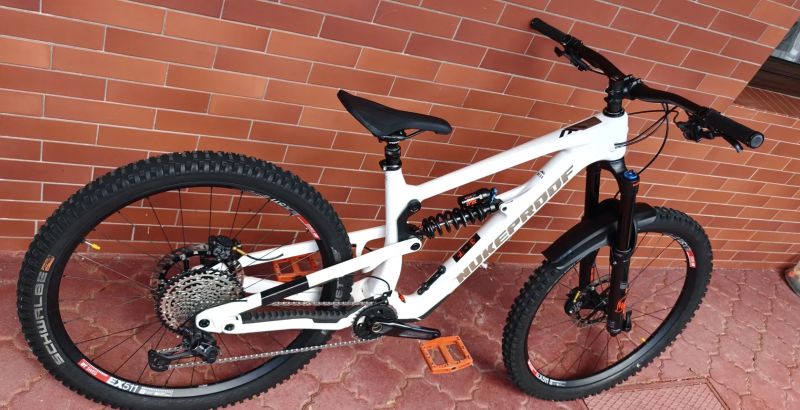 Nukeproof Mega MK4 carbon 290 "L"