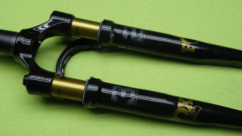 FOX 32 Taper - Cast Factory Fit4 40 mm