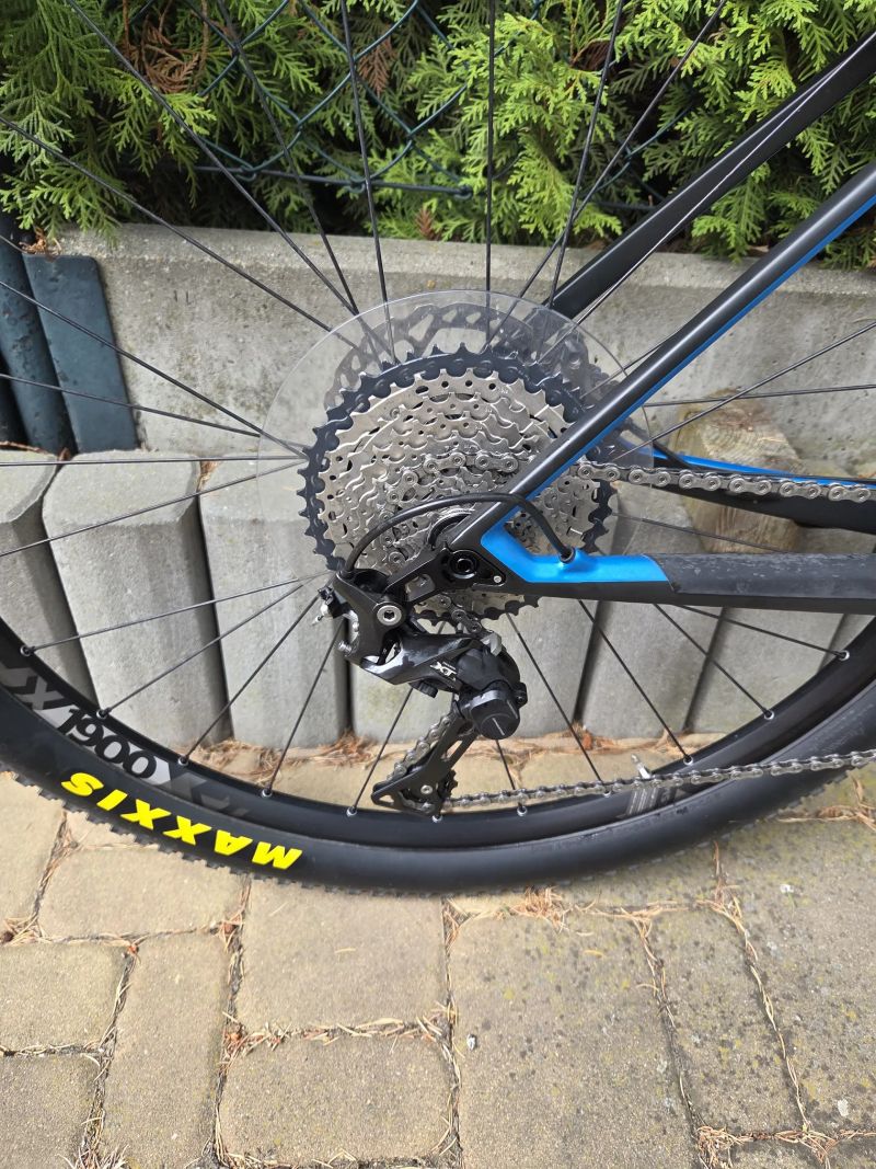 Canyon Exceed CF SL 6.0 (vel. L)