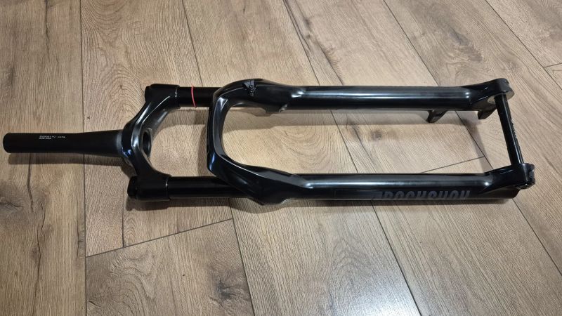 Rock Shox Judy 29", 120 mm, nejetá 