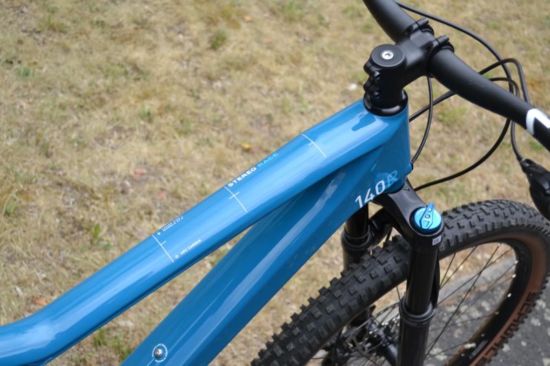 Cube Stereo 140 HPC Race Carbon (L) Stav nového