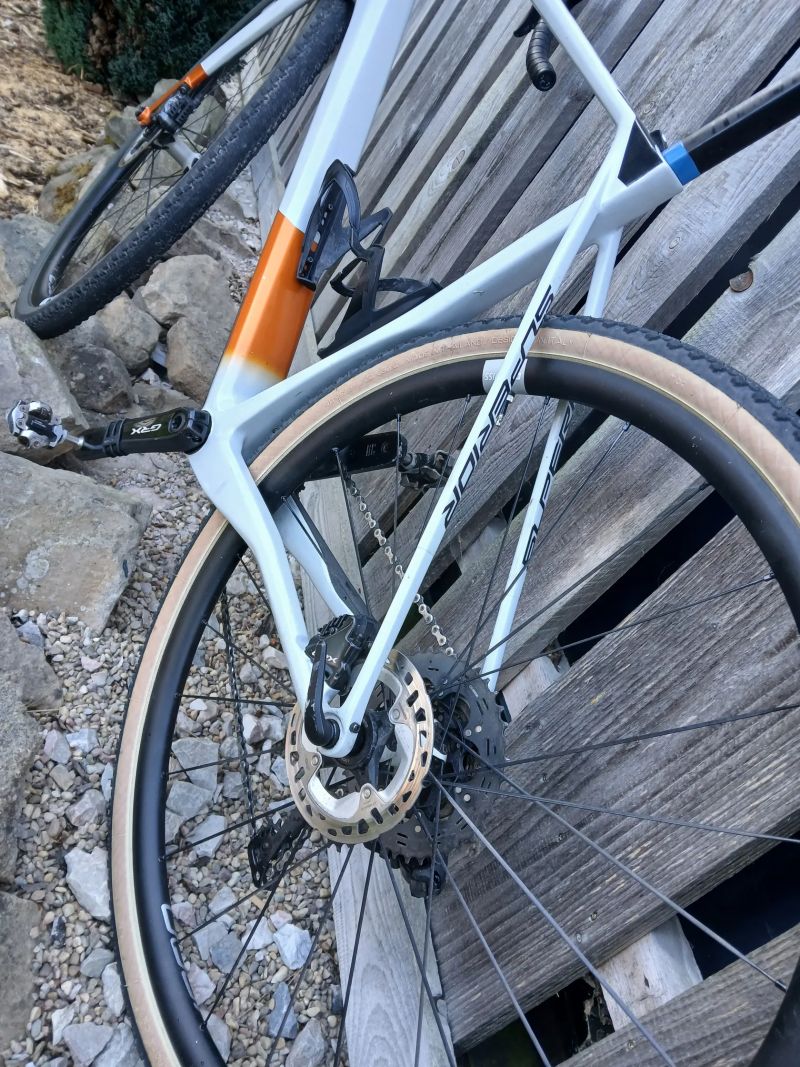 Superior X-ROAD Team Issue Di2 GR