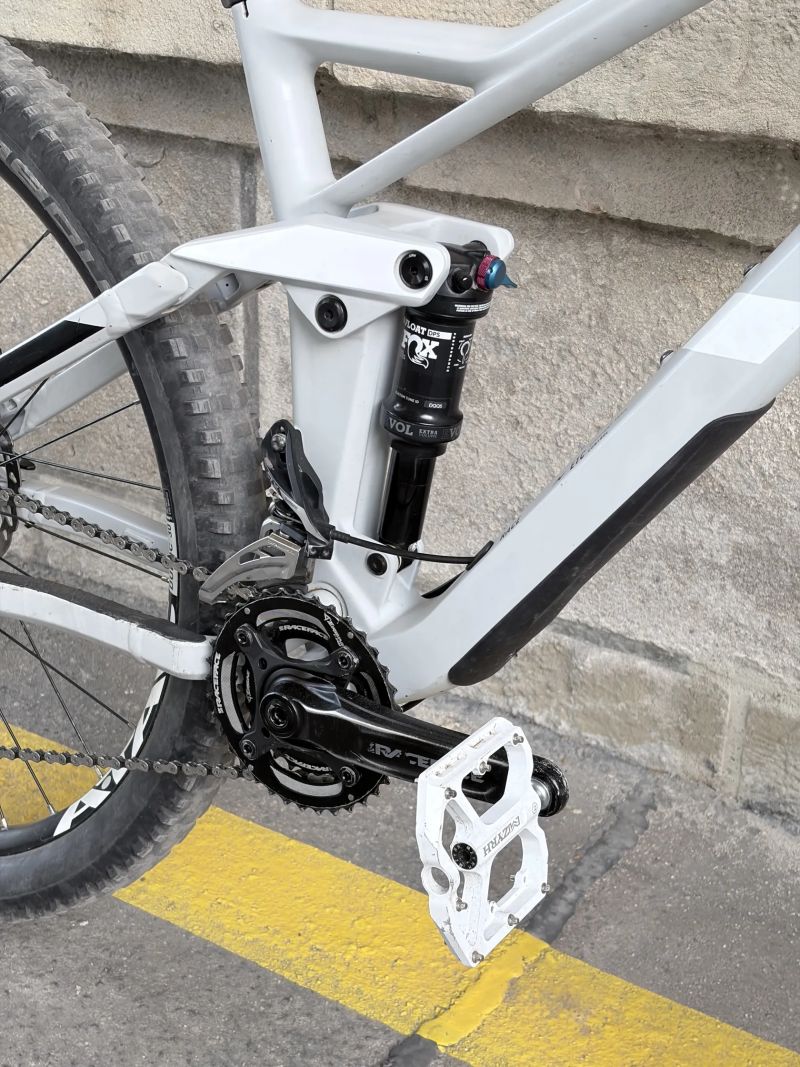 Cube Stereo 140 HPC Race 27,5”, vel. M, 2019