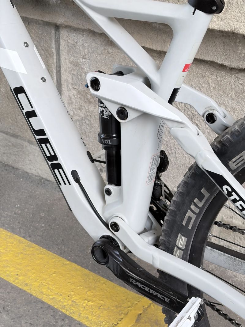 Cube Stereo 140 HPC Race 27,5”, vel. M, 2019