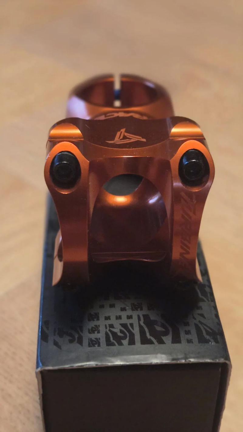 Race Face Turbine R 35 mm x 50 mm, orange