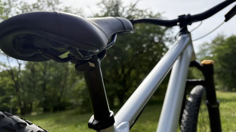 Canyon Stitched 360 L (Title, Airdrop bikes)