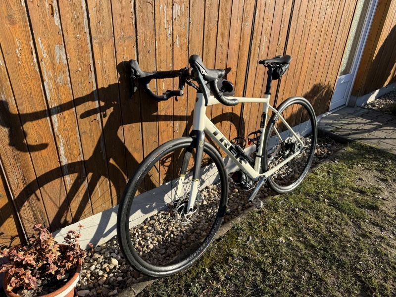 Zánovní Trek Domane AL4 velikost 56