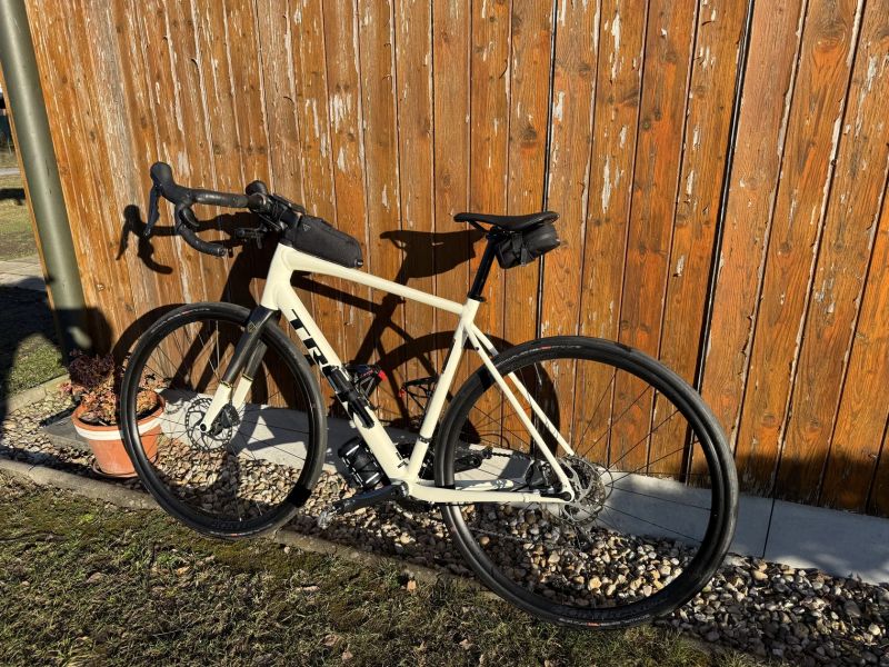 Zánovní Trek Domane AL4 velikost 56