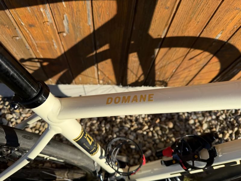 Zánovní Trek Domane AL4 velikost 56