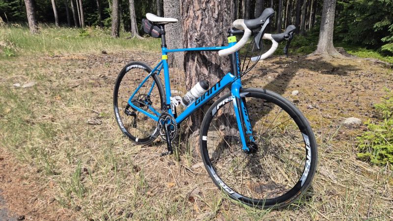Giant Defy
