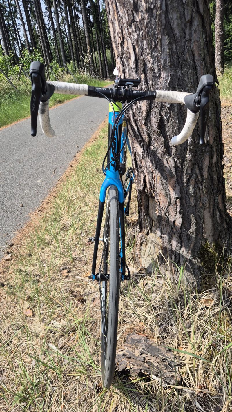 Giant Defy