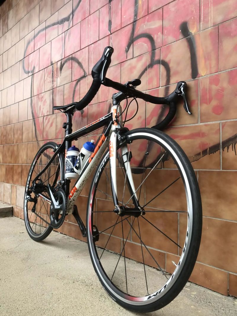 KTM Strada LC