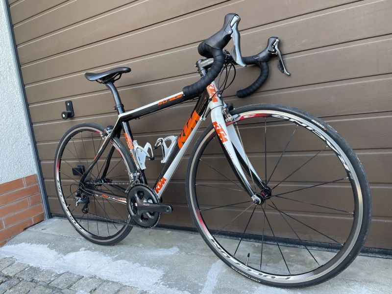 KTM Strada LC