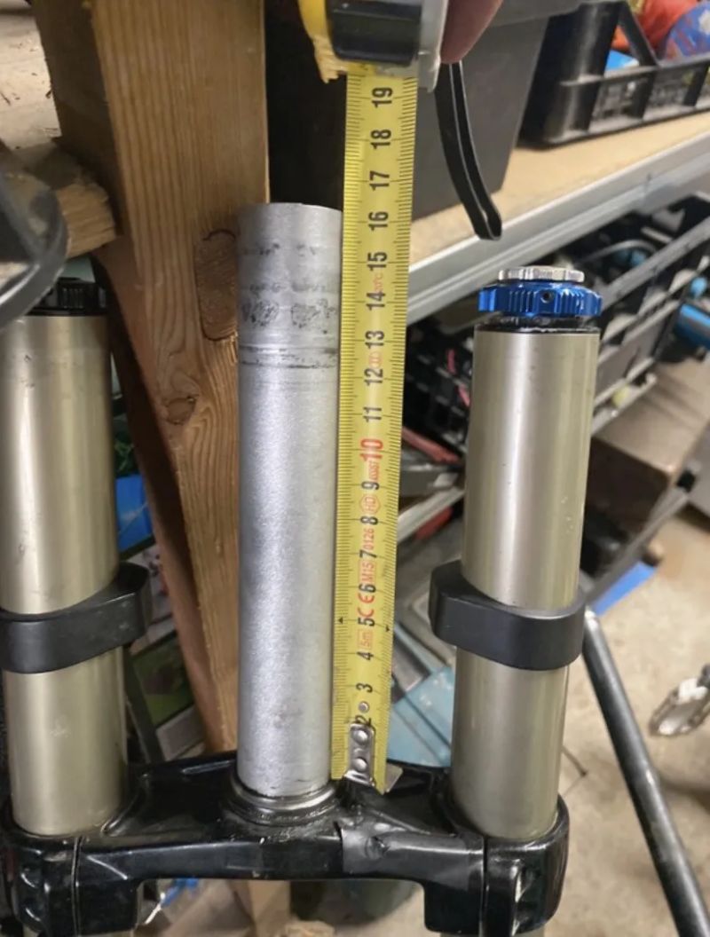 Vidlice Rockshox boxxer 
